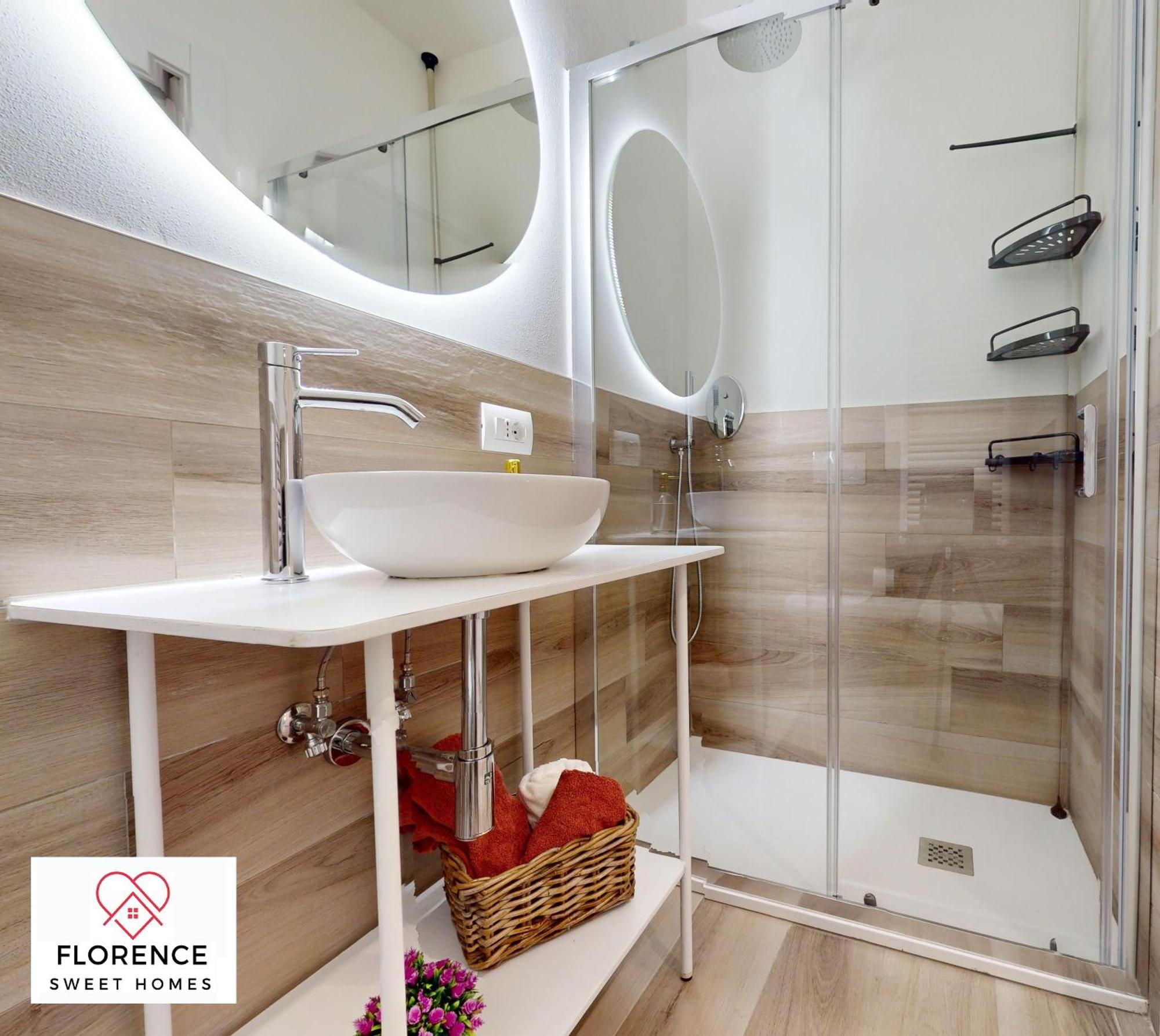 Sonia Apartment With Free Parking By Florence Sweet Homes מראה חיצוני תמונה